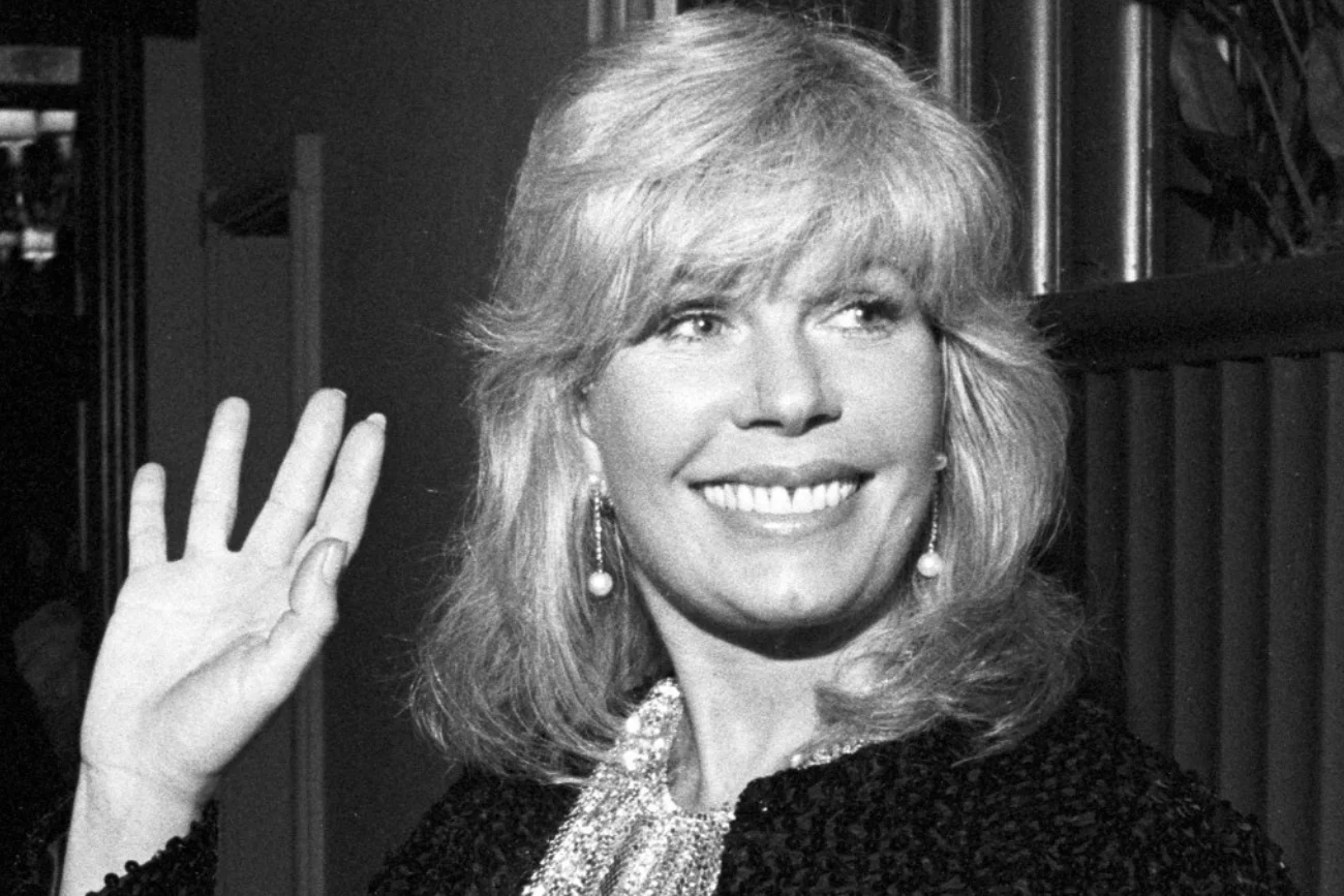 Nie żyje gwiazda kultowego serialu z lat 70. Loretta Swit miała 87 lat Loretta Swit nie żyje. Gwiazda serialu "MASH" miała 87 lat