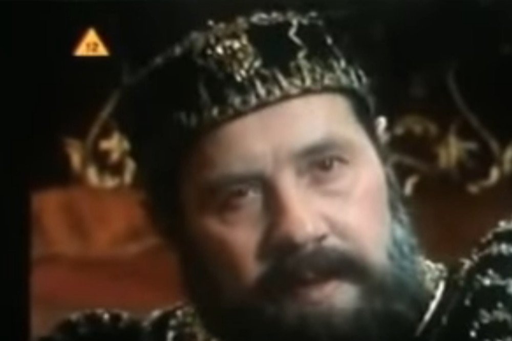 Problemy z obsadą "Korony Królowej".