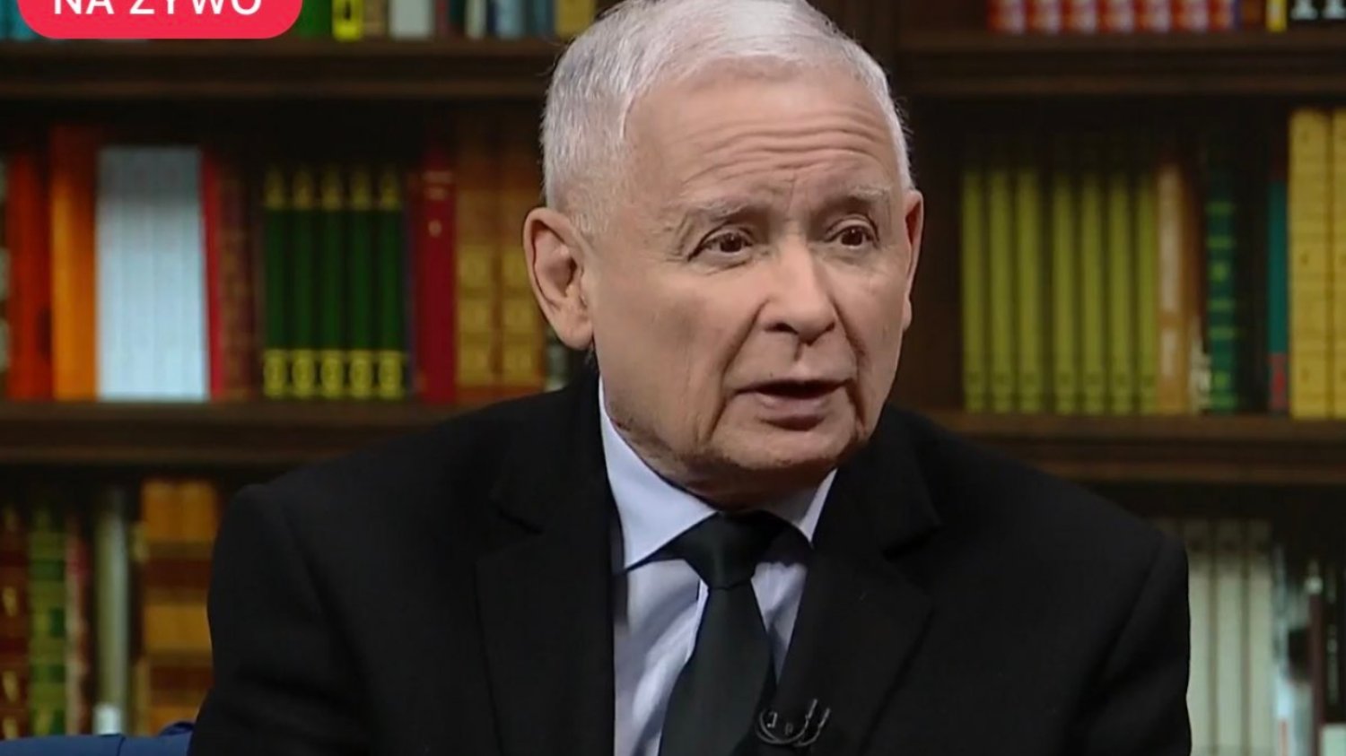 Jarosław Kaczyński w studiu TVP.