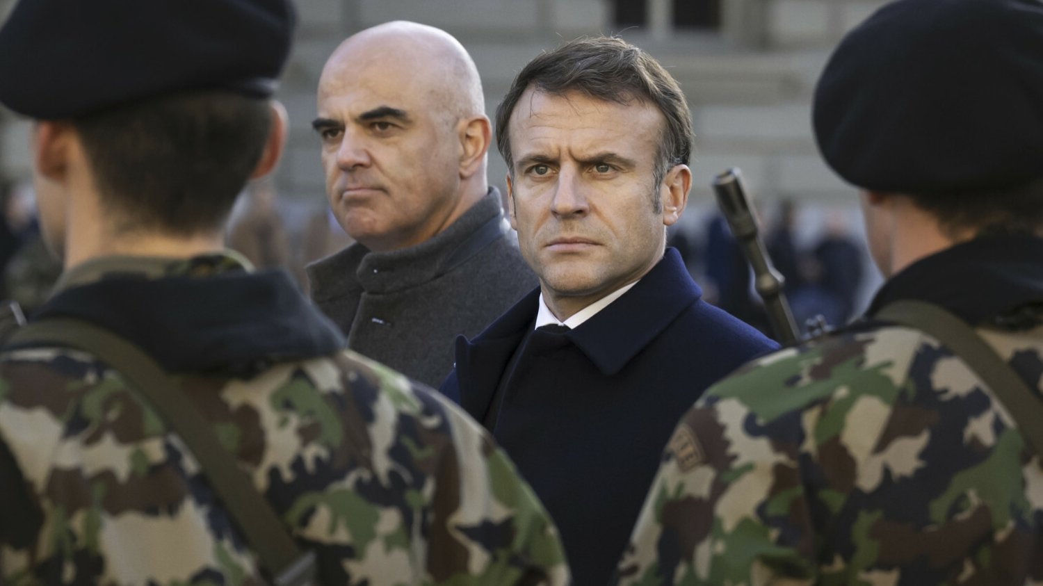 Rosyjski wywiad: "Francja wyśle żołnierzy swoich do Ukrainy".