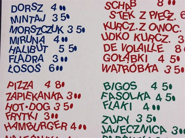 Zdjęcie ze strony [url=http://www.hakobo.art.pl/]Hakobo[/url], studio Jakuba Stępnia, który od 2001 roku kolekcjonuje przykłady TypoPolo