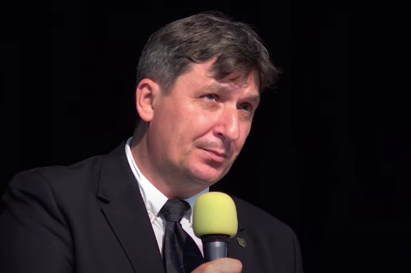 Dr hab. Paweł Skrzydlewski jest doradcą ministra edukacji Przemysława Czarnka.