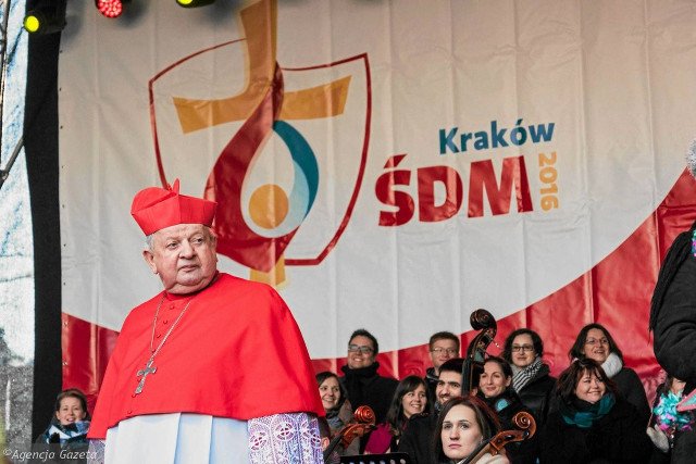 Od 50 do 300 złotych – tyle wynosi opłata za możliwość bycia wolontariuszem na Światowych Dniach Młodzieży