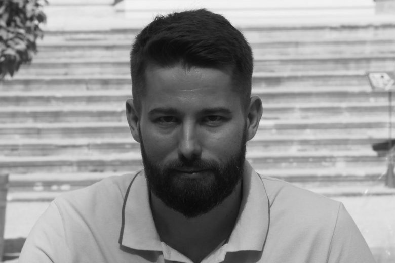 Opinia biegłych wskazuje, że przyczyną zgonu Piotra Kijanki z Krakowa było utonięcie