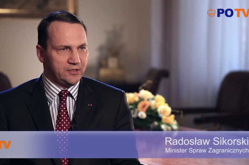 Platforma nagrała materiał wyborczy w Ministerstwie Spraw Zagranicznych.