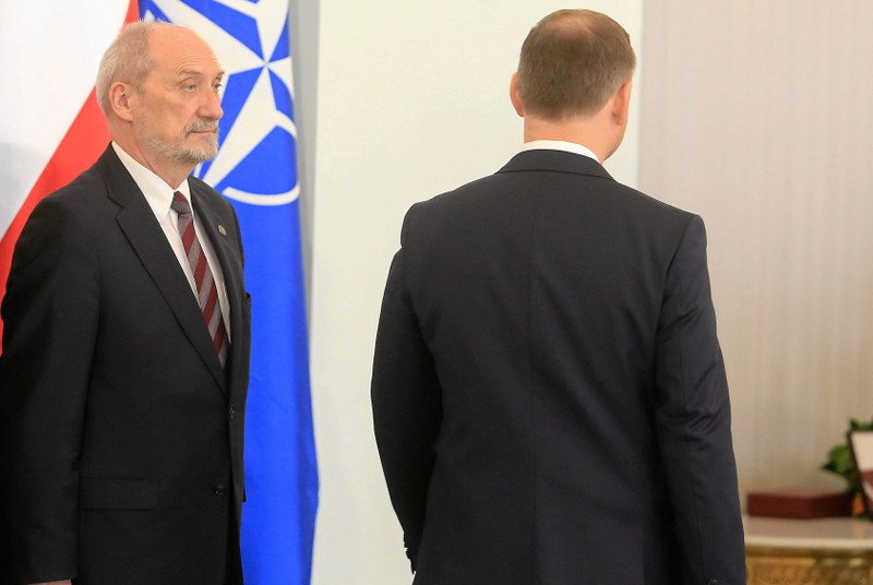 Drogi prezydenta Andrzeja Dudy i szefa MON Antoniego Macierewicza ostatecznie się rozchodzą ?