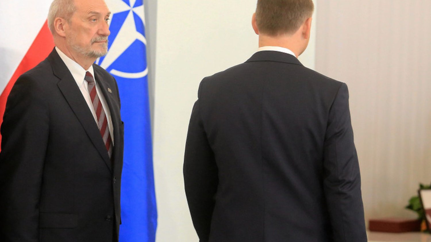 Drogi prezydenta Andrzeja Dudy i szefa MON Antoniego Macierewicza ostatecznie się rozchodzą ?