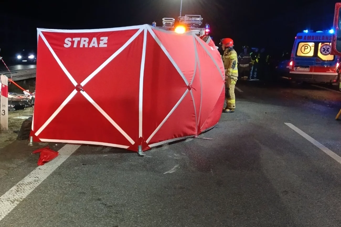 Śmiertelny wypadek na autostradzie A2. Kobieta jechała pod prąd.