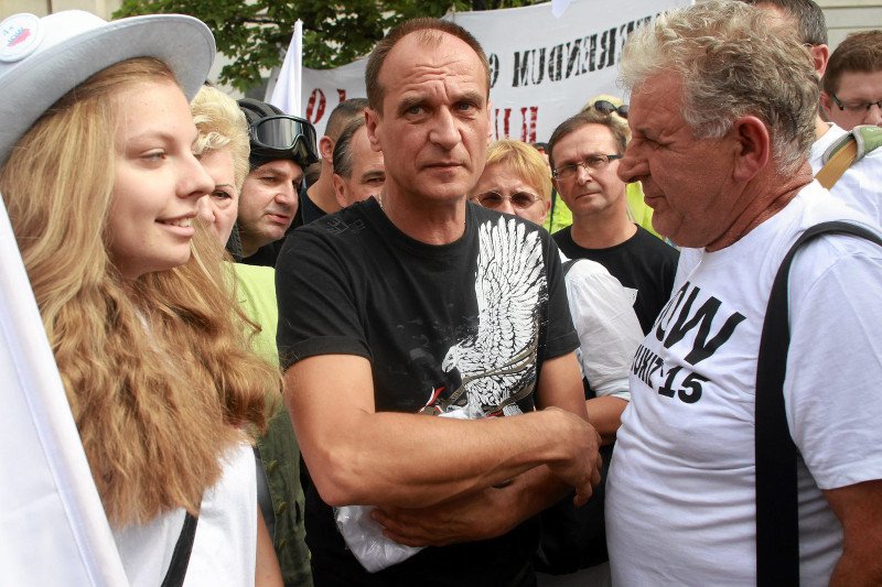 Czy Paweł Kukiz wygasi wewnętrzne konflikty?