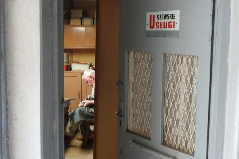 Nieistniejący (zaraz) zakład szewski Jana Wielądka