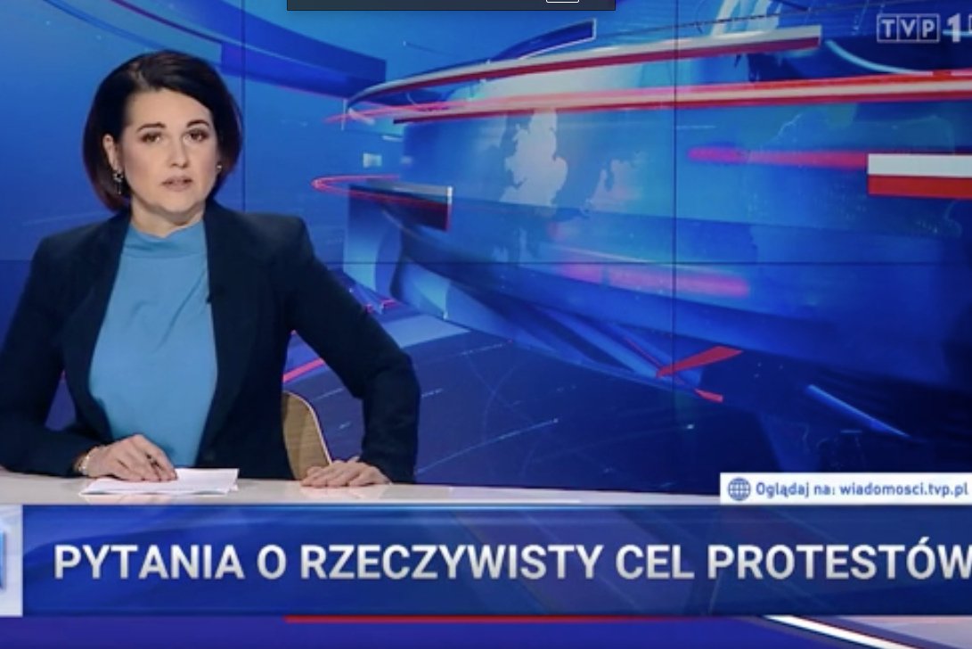 W "Wiadomościach" pokazano fejkowy wpis, który miał być autorstwa Marty Lempart.