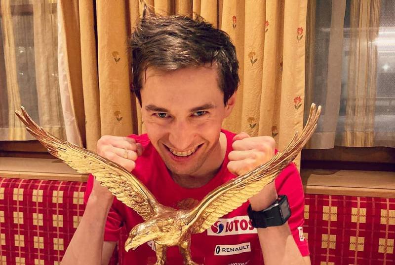 Stoch ze Złotym Orłem za zwycięstwo w TCS. Turniej Czterech Skoczni. Czy Stoch dostał samochód?