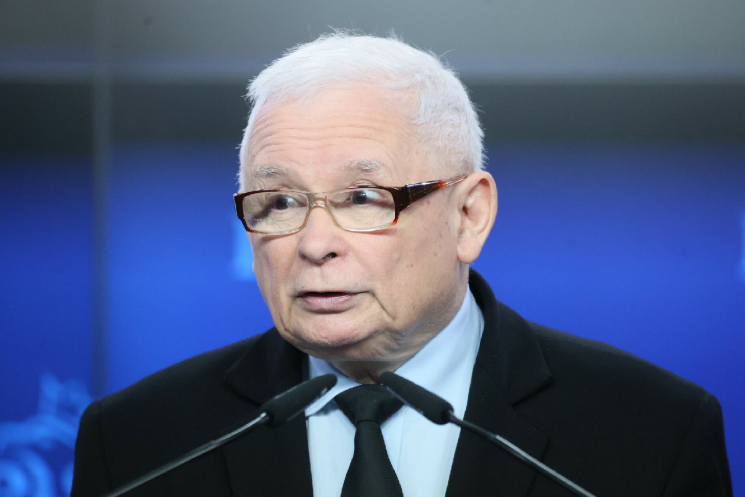 Jarosław Kaczyński po naradzie w PiS. Grzmi o zamachu na demokrację.