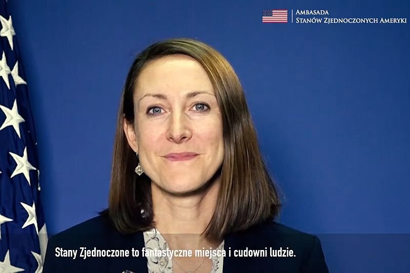 Ambasada USA w Warszawie odpowiada na pytania dot. ruchu bezwizowego.