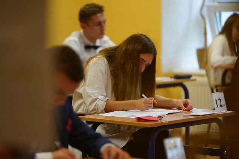 Egzamin maturalny z języka polskiego: temat rozprawki.