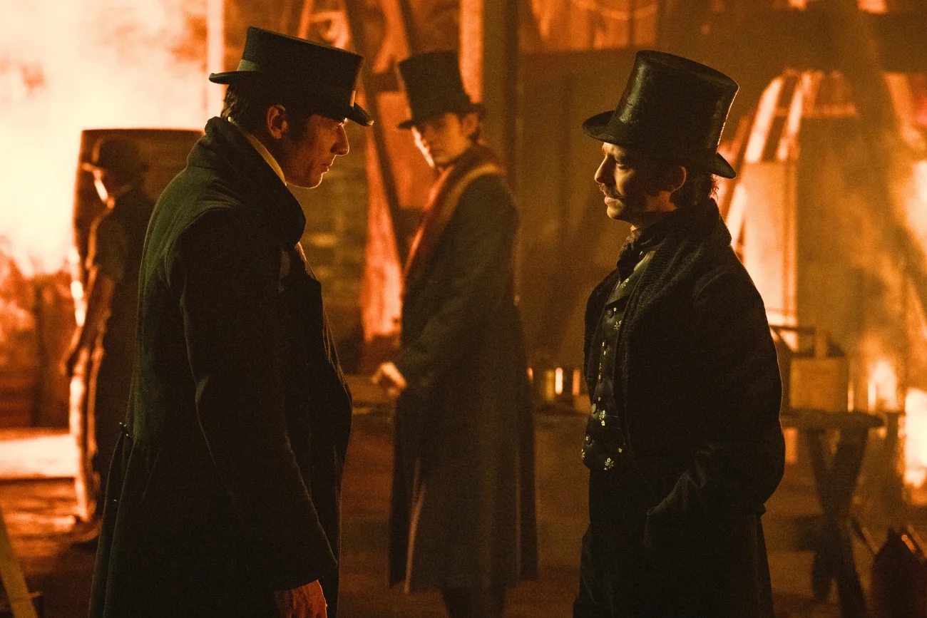 James Norton, Louis Partridge i Anthony Boyle w serialu "Ród Guinnessów"