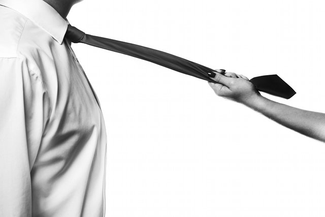 Kobiety wykorzystują swoją władzę a nie siłę