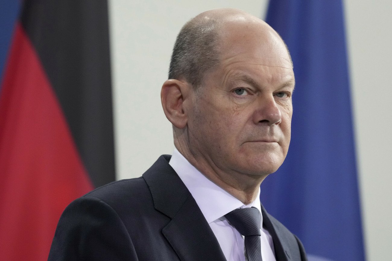 Zachód próbował zapobiec wybuchowi wojny. Scholz złożył propozycję Ukrainie.