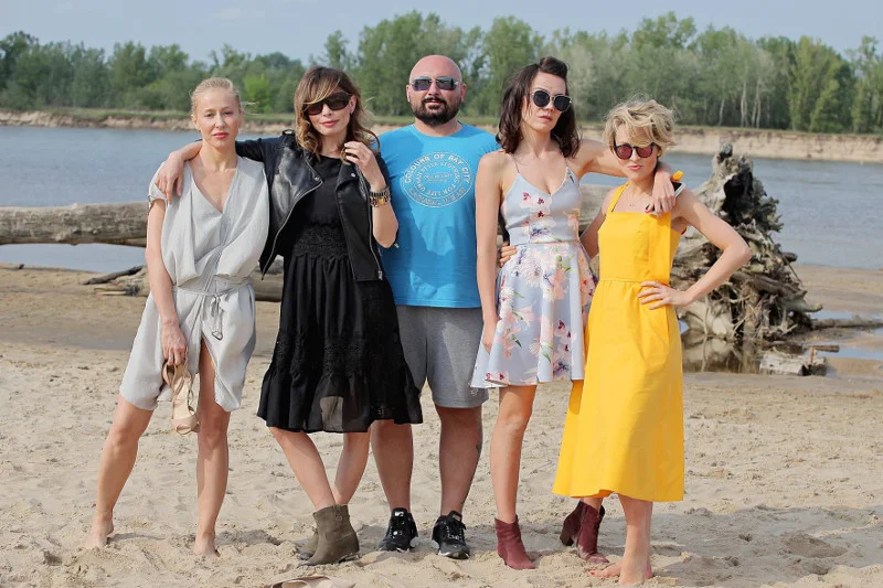 Patryk Vega i aktorki "Botoksu": Kasia Warnke, Agnieszka Dygant, Olga Bołądź i Marieta Żukowska.