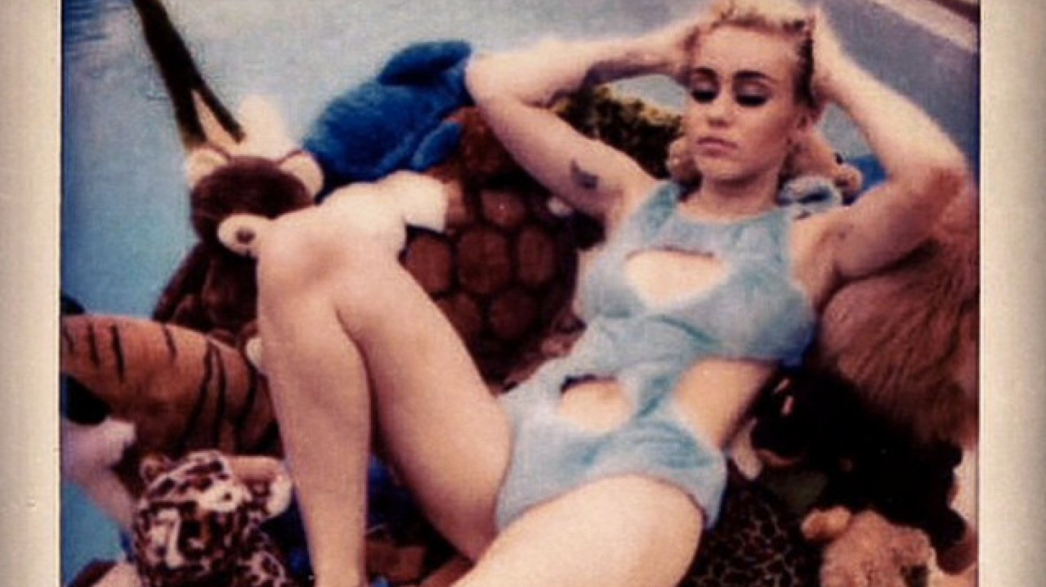 Współczesna pin-up girl, Miley Cyrus