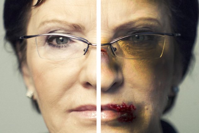 Janusz Palikot opublikował plakat przedstawiający pobitą premier Ewę Kopacz