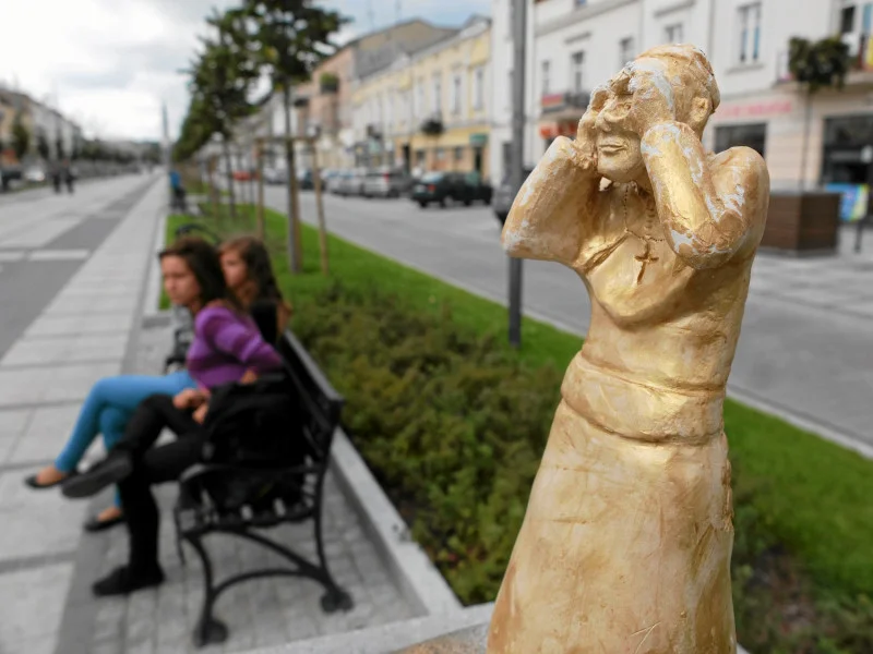 Najmniejszy na świecie pomnik papieża Jana Pawła II w Częstochowie