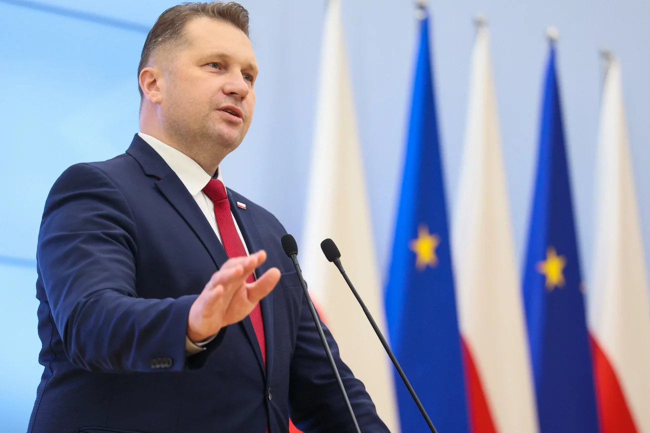 Sprawa ankiety dla 13-14-latków, w które padały pytania m.in. o aborcję, we wrześniu wywołała burzę w kraju. Posłanki KO alarmują, jak wiąże się to z Lex Czarnek.