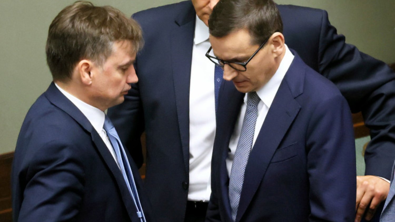 Poufna Rozmowa publikuje mail Morawieckiego: "Ziobro nielojalny i cyniczny"