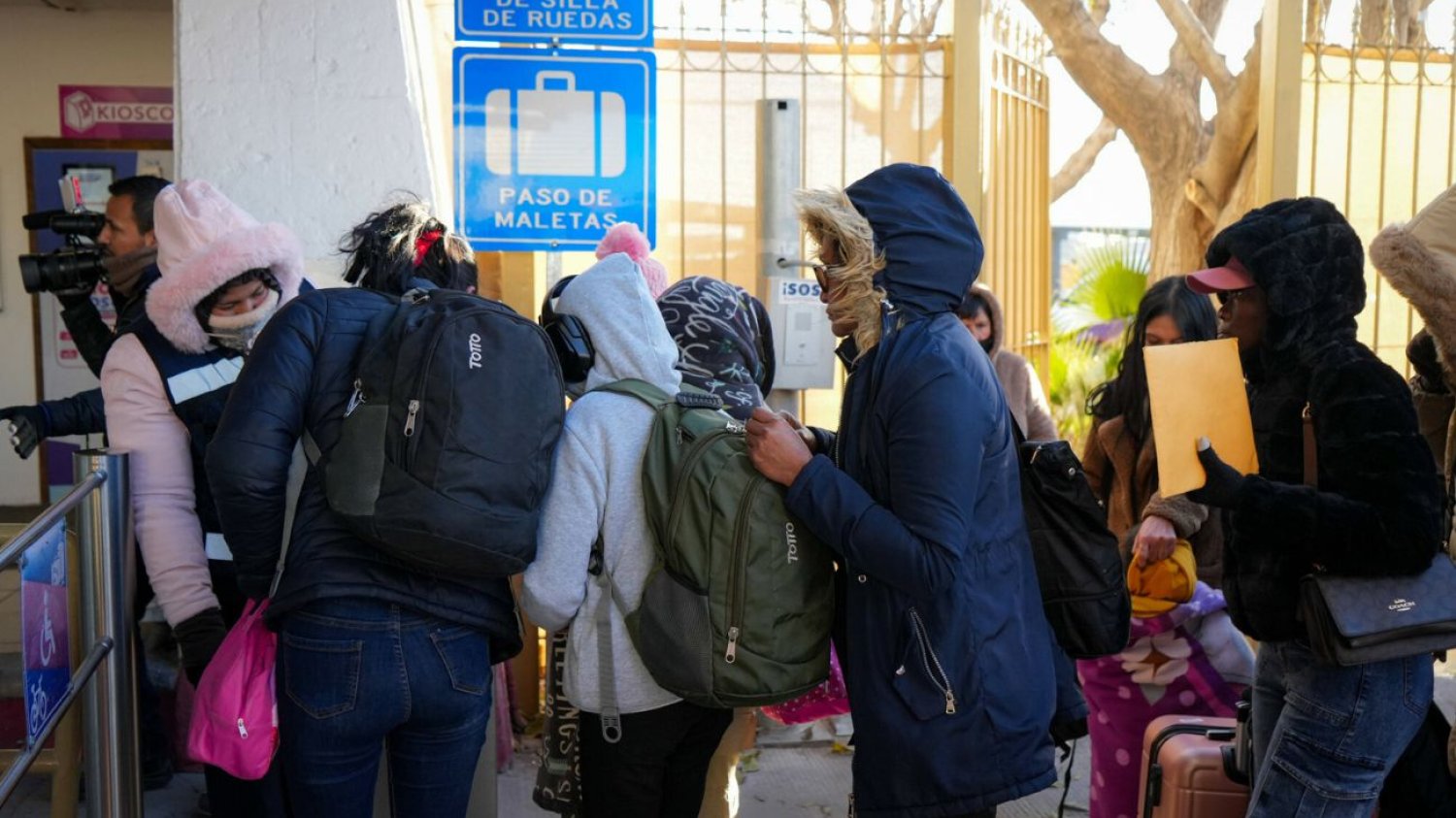 Trump nie ma hamulców. W niektórych stanach dosłownie zaczęło się polowanie na imigrantów Łowcy nagród mieliby ścigać imigrantów. Taki projekt ogłosił stan Missisipi w USA