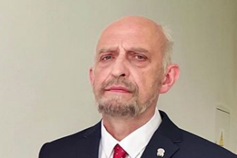 Janusz Chabior na planie "Polityki".