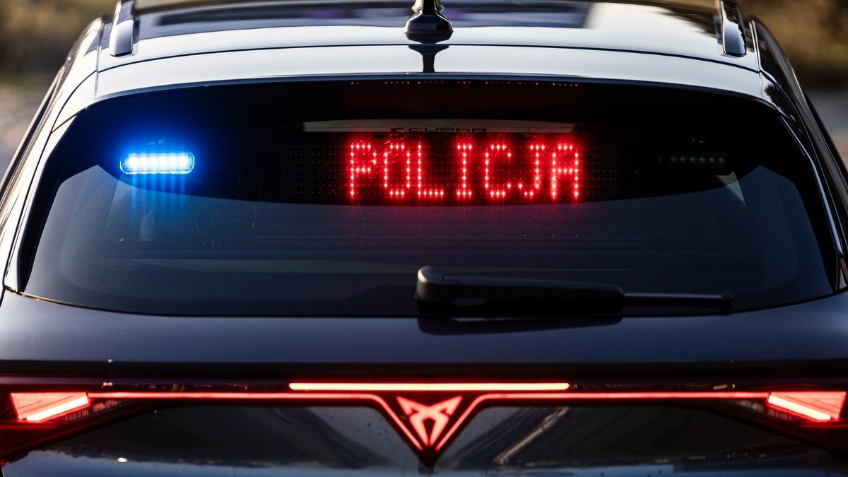 Policja ma nowe nieoznakowane radiowozy. Byłem w szoku, jak zobaczyłem ten model w stolicy