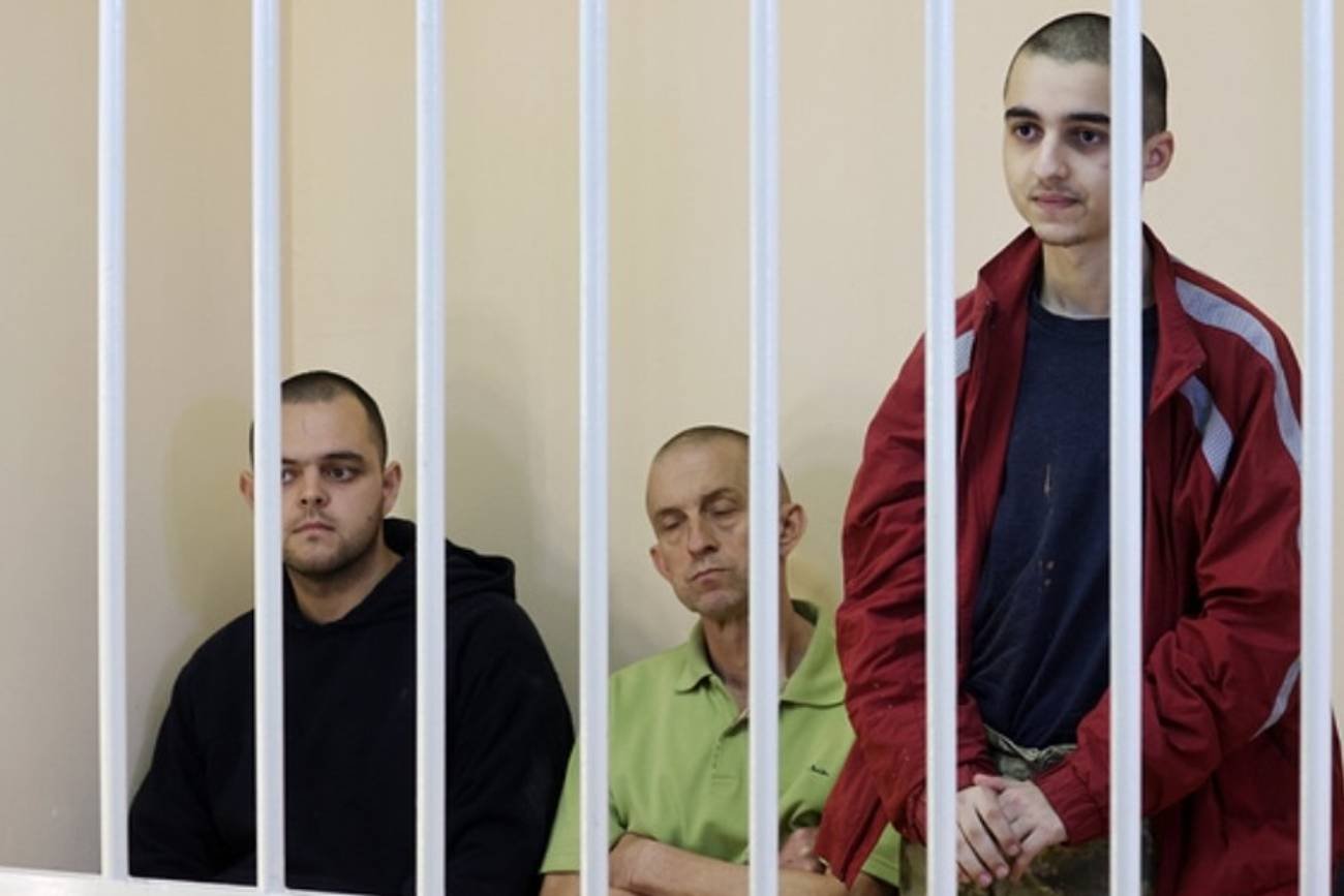 Trójka cudzoziemców walczących za Ukrainę skazana na śmieć