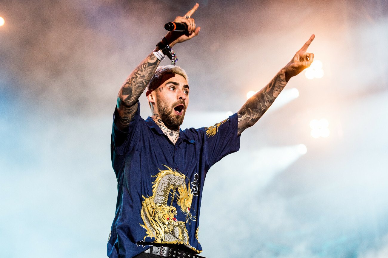 Quebonafide kończy karierę? Na jego Instagramie pojawiło się oświadczenie