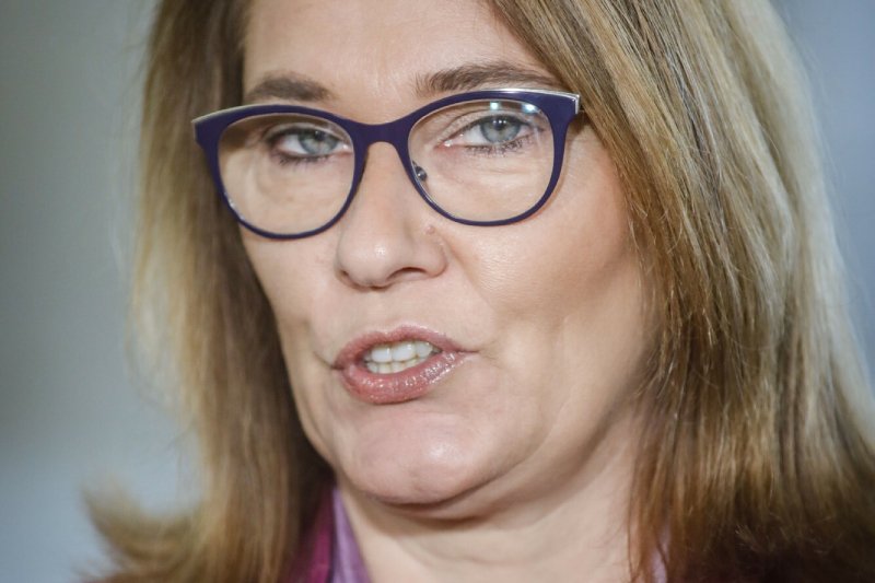 Beata Mazurek atakuje opozycję, mówiąc o wsparciu sojuszu rosyjsko-niemieckiego.