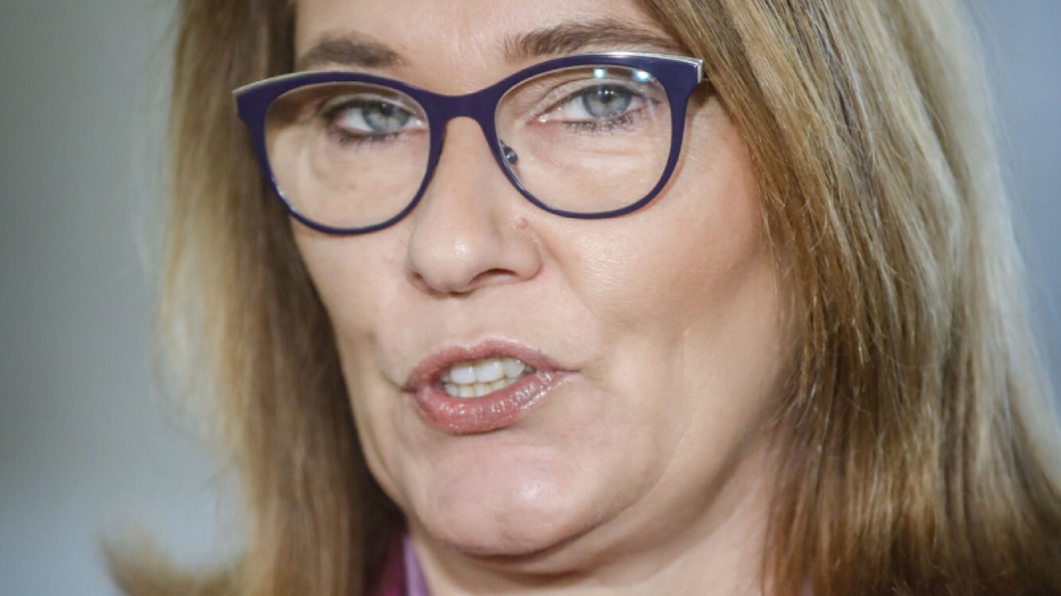 Beata Mazurek atakuje opozycję, mówiąc o wsparciu sojuszu rosyjsko-niemieckiego.
