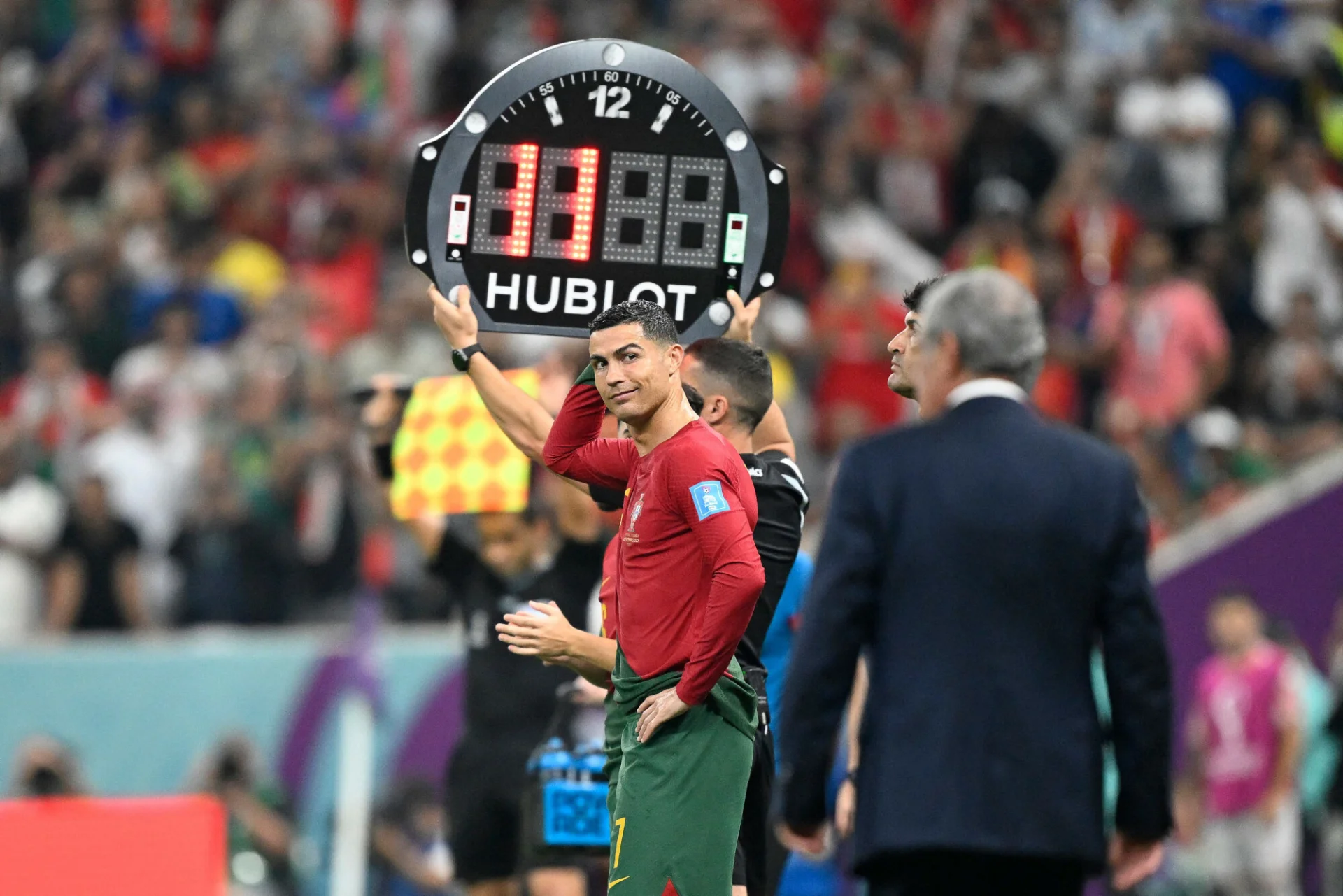 Cristiano Ronaldo był tak wściekły, że chciał opuścić Katar. Co się dzieje z gigantem piłki?