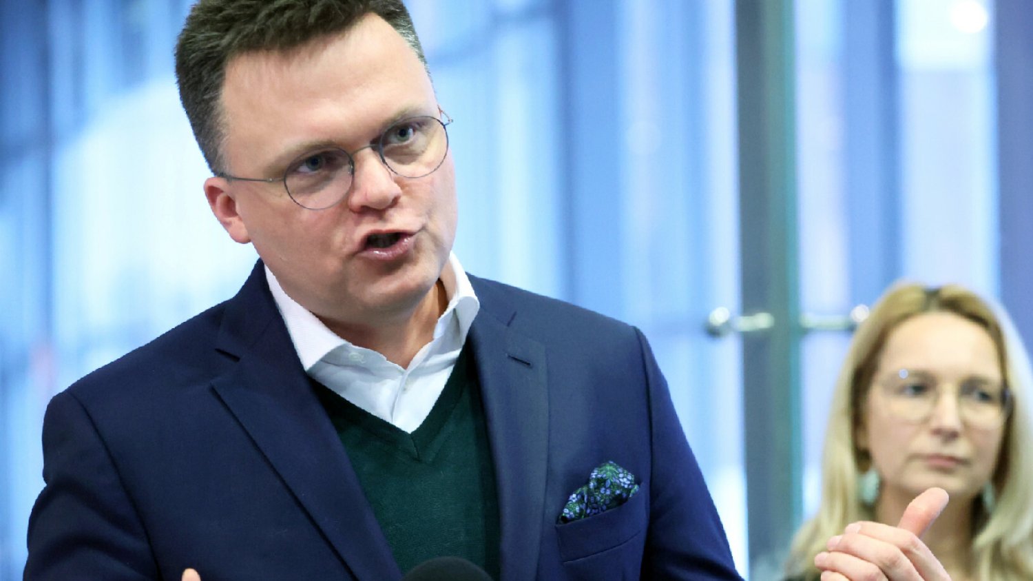 Szymon Hołownia o małżeństwach osób LGBT: głosowałbym przeciw.