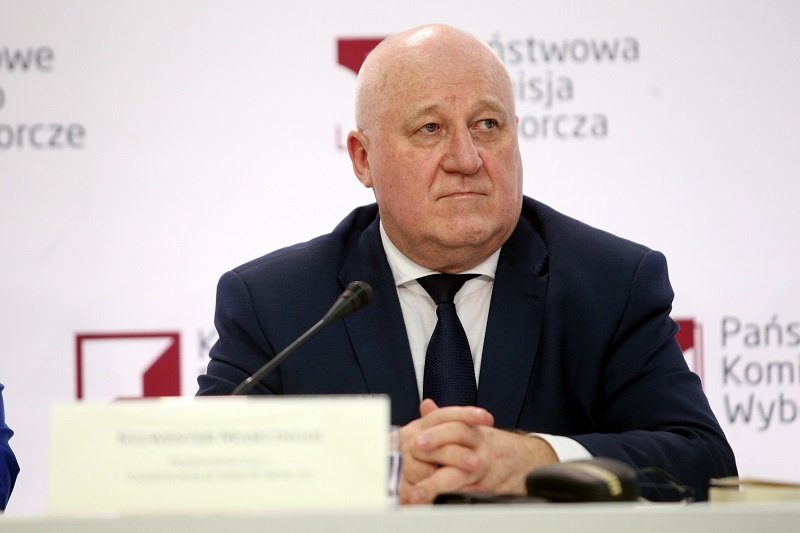 Szef Państwowej Komisji Wyborczej Sylwester Marciniak podał najnowsze dane dot. wyborów.