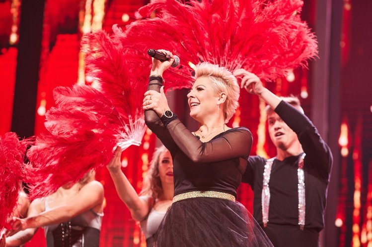 Zespół Piękni i Młodzi po raz pierwszy wystąpił bez Dawida Narożnego w składzie.