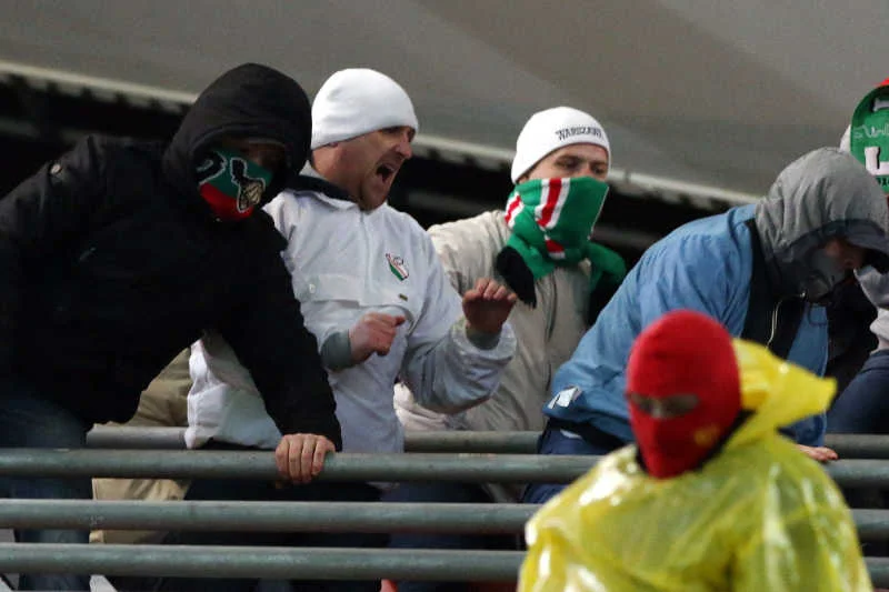 Legia dostała karę za zamieszki w meczu z Jagiellonią. Walkower, zamknięcie stadionu na jeden mecz i grzywna