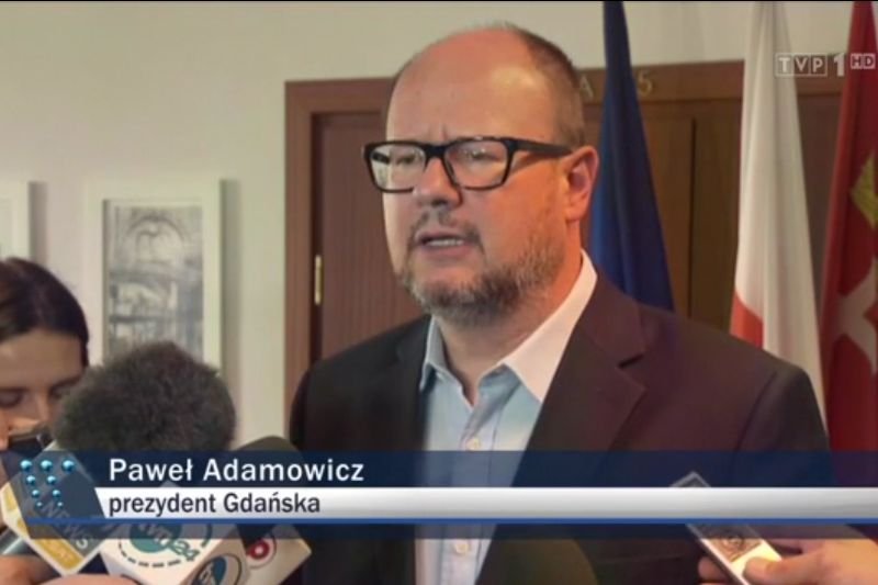 Sprawdzili, ile razy TVP wspominało o Pawle Adamowiczu.