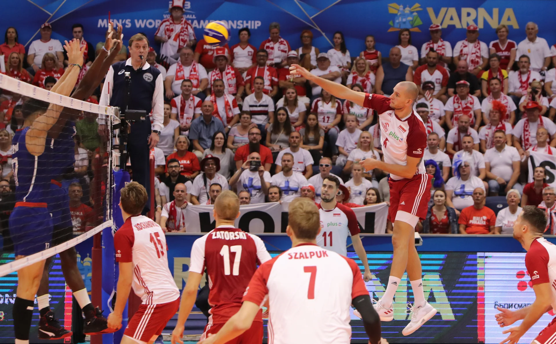 Polscy siatkarze znów zagrają o medal ME przed własną publicznością