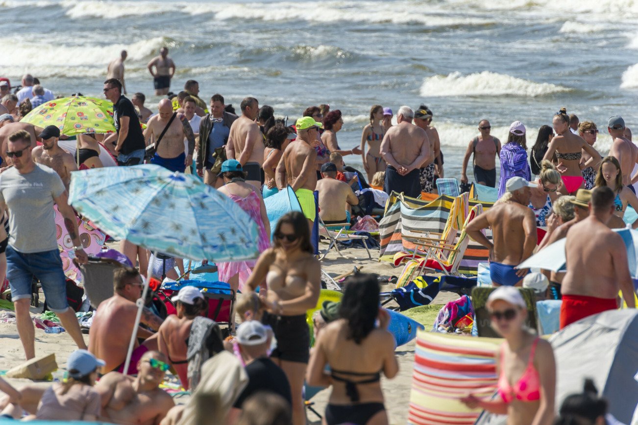 Tuż przed wakacjami naukowcy zaobserwowali wahania temperatury wody w Bałtyku (zdjęcie poglądowe).