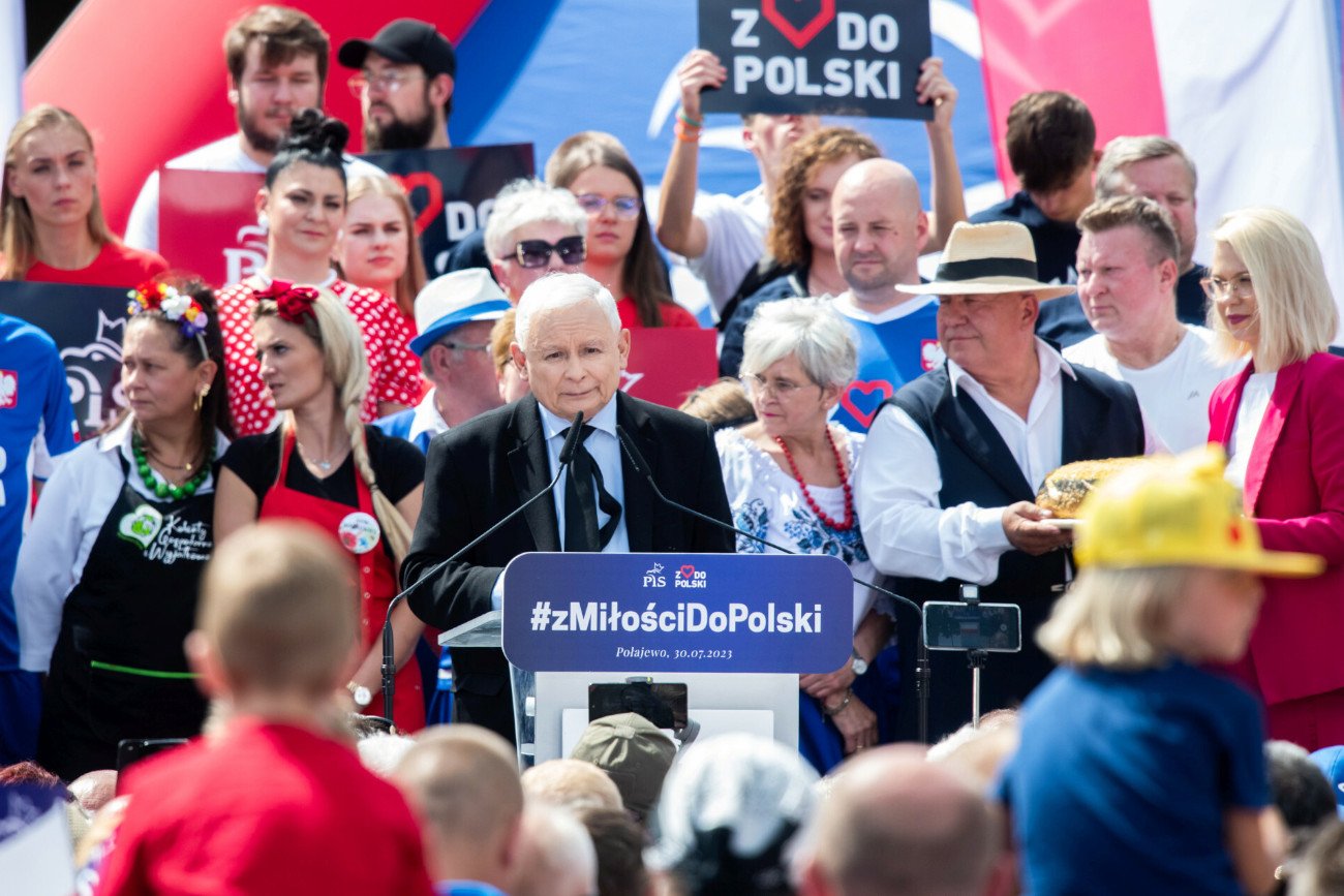 Jarosław Kaczyński na niedzielnym pikniku PiS w Połajewie