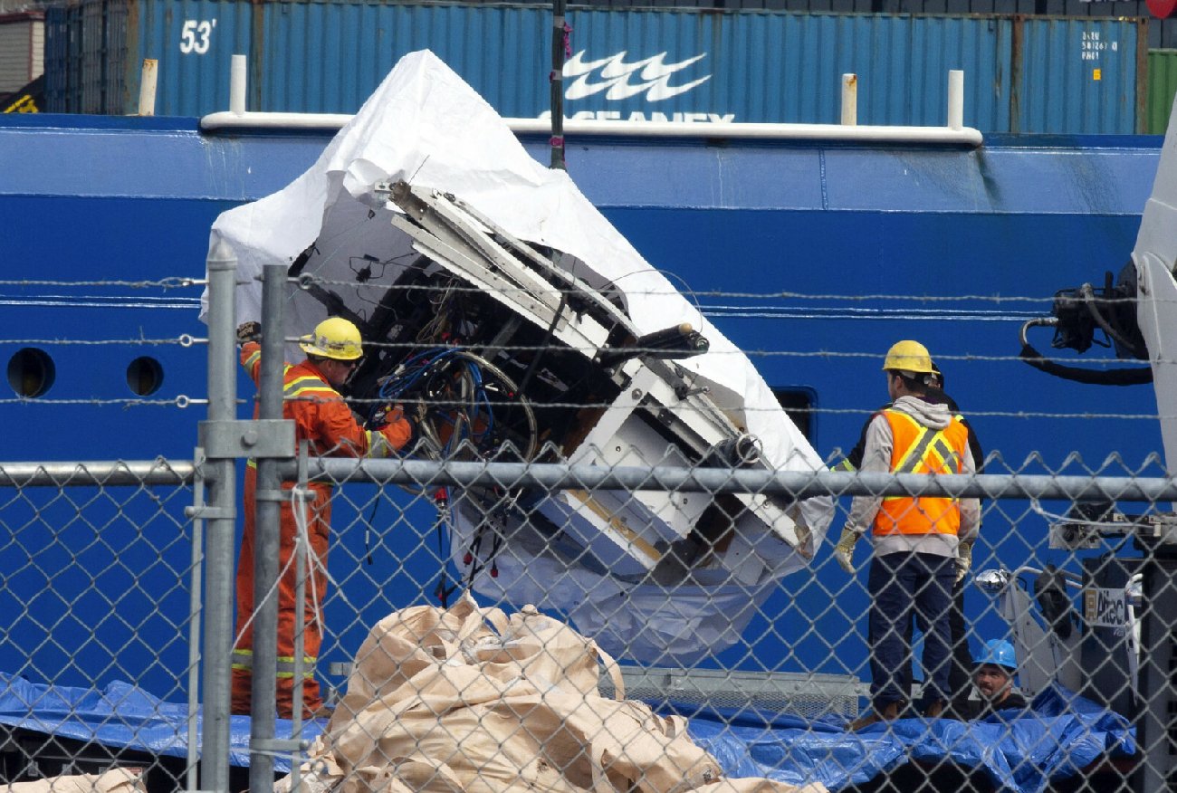 Znaleziono szczątki wraku, a gdzie ciała ofiar? Ekspert mówi nam, co dalej.