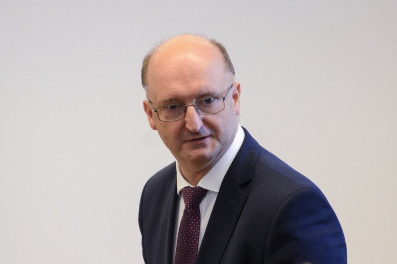 Piotr Wawrzyk zamieszczał wpisy, w których stawał po stronie PiS.