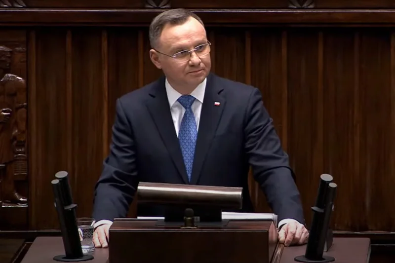 Zgromadzenie Narodowe. Andrzej Duda w swoim orędziu odniósł się do inwazji Rosji na Ukrainę.