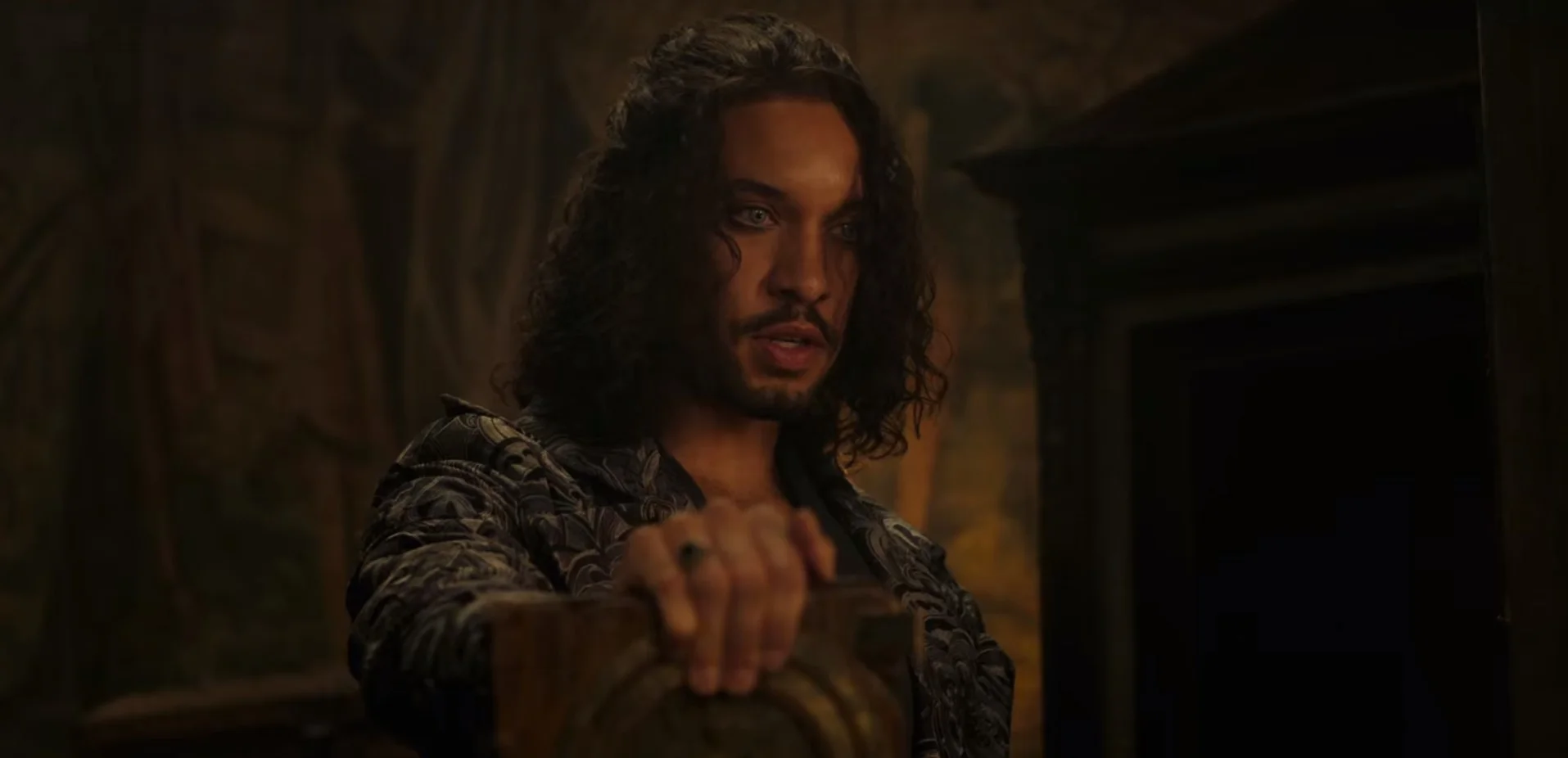 wiedźmin 3 sezon netflix co nie wyszło jaskier radowid romans