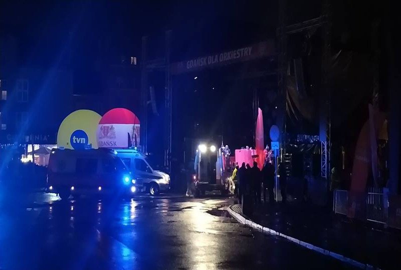 Docierają pierwsze zdjęcia z miejsca zdarzenia.