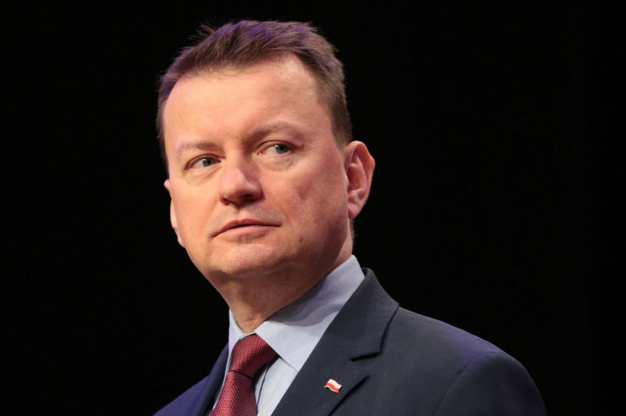 Mariusz Błaszczak nie wierzy, że atak na 14-letnią Turczynkę miał podłoże rasistowskie.